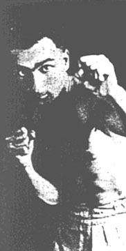 Ernie D'Apice, flyweight champion